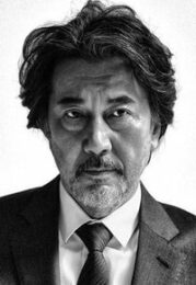 役所広司