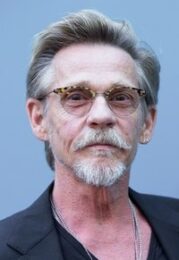 Dennis Christopher