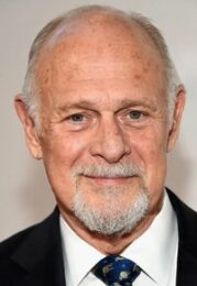 Gerald McRaney