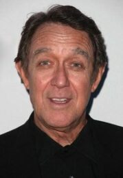 Larry Pine