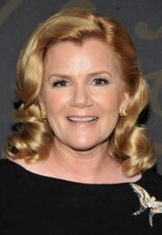 Mare Winningham