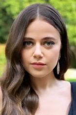Molly Gordon