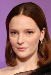 Morfydd Clark
