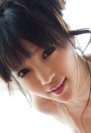 森下悠里