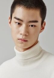 현우석