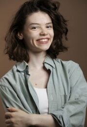 Alexandra Bob