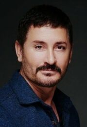 Murat Han